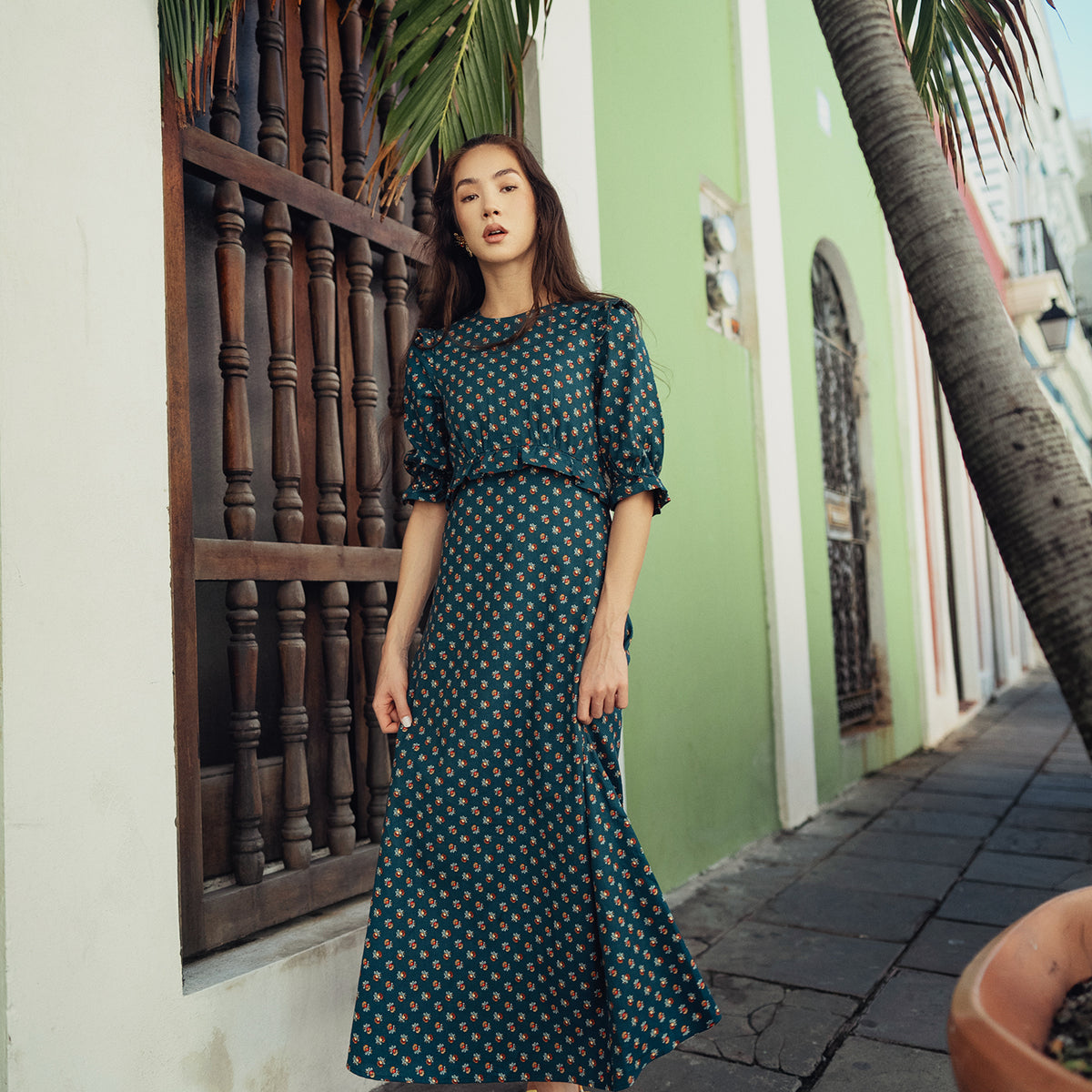 Bliss Flutter Sleeve Empire Waist Dress Teal Floral – Sheek