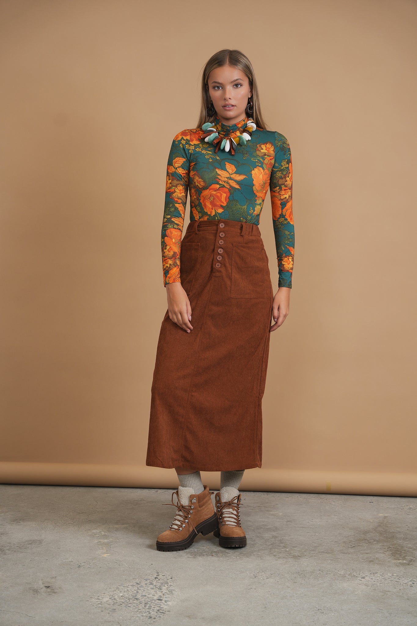 Brown corduroy skirt 40 hotsell